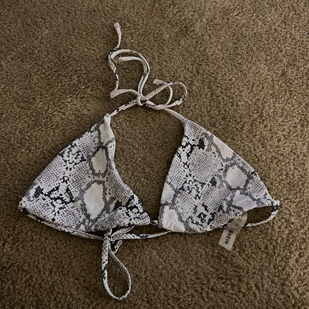 Bathing suit top